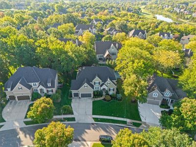 20809 W 93 Rd Terrace, House other with 6 bedrooms, 5 bathrooms and null parking in Lenexa KS | Image 3