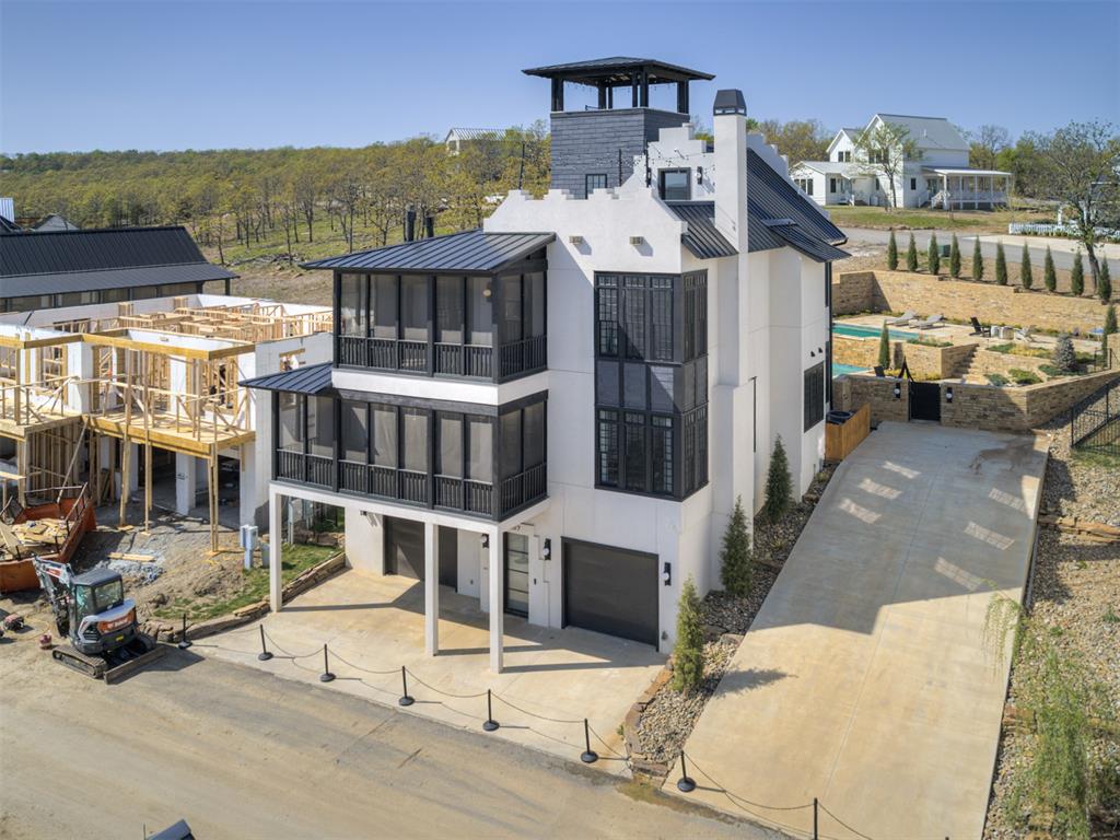 Residential in Carlton Landing 2