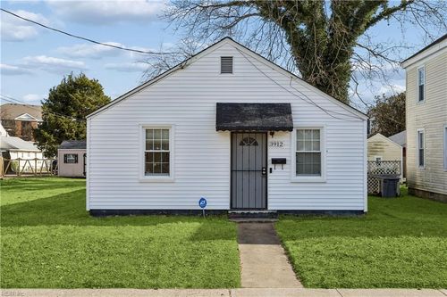 3912 Victoria Boulevard, Hampton, VA, 23669 | Card Image