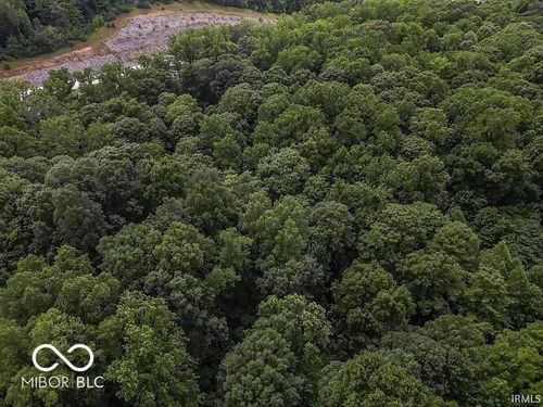 6620 W Duvall Rd, Bloomington, IN, 47403-8992 | Card Image