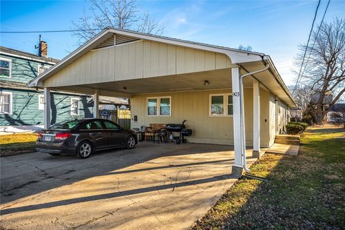 901 W Saint Louis Avenue, Effingham, IL, 62401 | Card Image