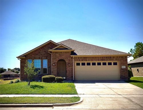 9251 Water Oak Dr, Arlington, TX, 76002-3098 | Card Image