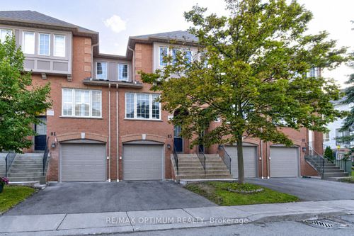 83-5030 Heatherleigh Ave, Mississauga, ON, L5V2G7 | Card Image