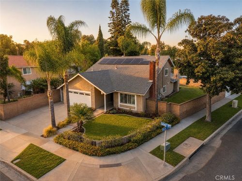 1866 N Garland Ln, Anaheim, CA, 92807-1002 | Card Image