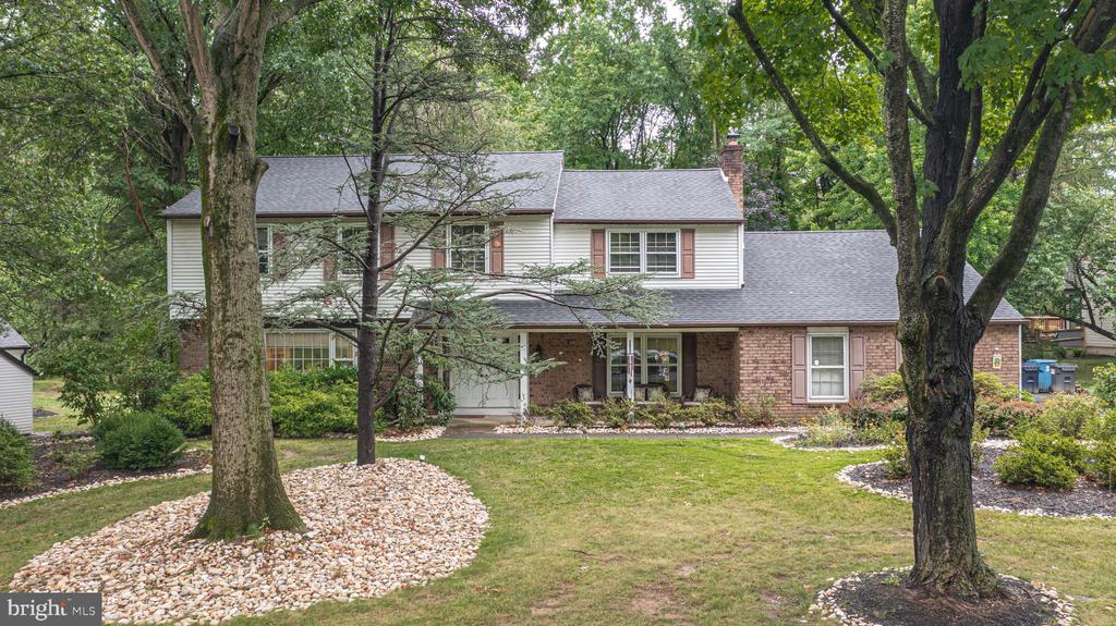 Glen Oak Dr, Yardley, PA 19067