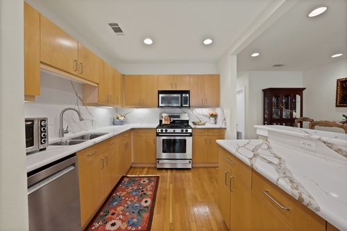 434-5055 Addison Cir, Addison, TX, 75001-6322 | Card Image
