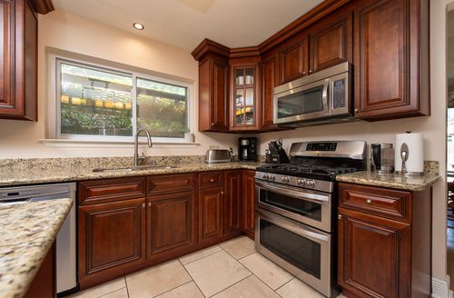 8318 Glen Canyon Dr, Round Rock, TX, 78681-3511 | Card Image