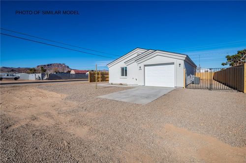 7521 E Sugarloaf St, Kingman, AZ, 86401-8154 | Card Image