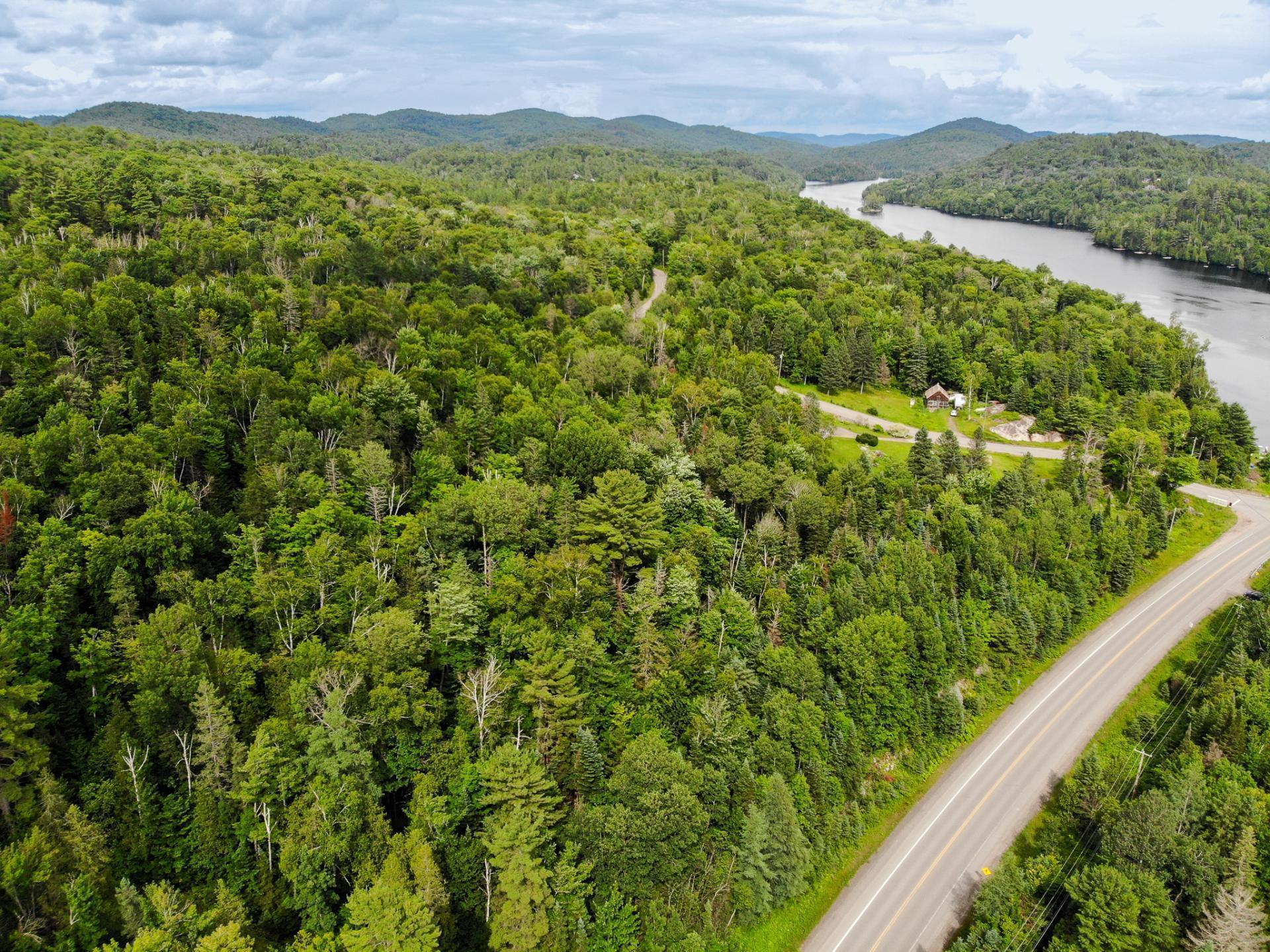 Land in Morin-Heights 5
