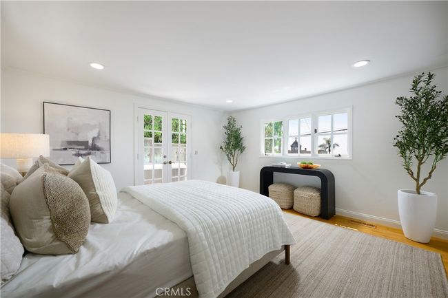 2130 Glenneyre St, House other with 2 bedrooms, 2 bathrooms and 2 parking in Laguna Beach CA | Image 18