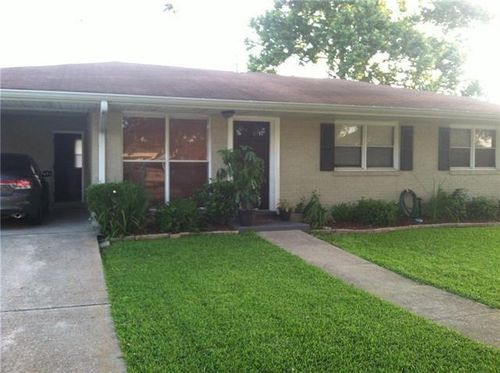 6717 Merle St, Metairie, LA, 70003-4735 | Card Image