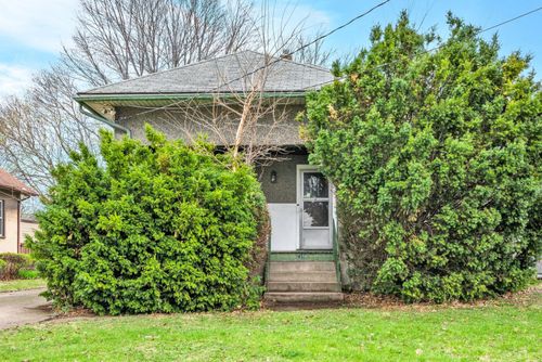 2319 5th St, Peru, IL, 61354-2508 | Card Image