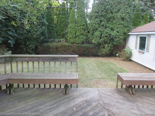 554 Merritt Ln, Birmingham, MI, 48009-4418 | Card Image