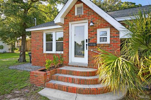 1410 W Gregory St, Pensacola, FL, 32502-3726 | Card Image