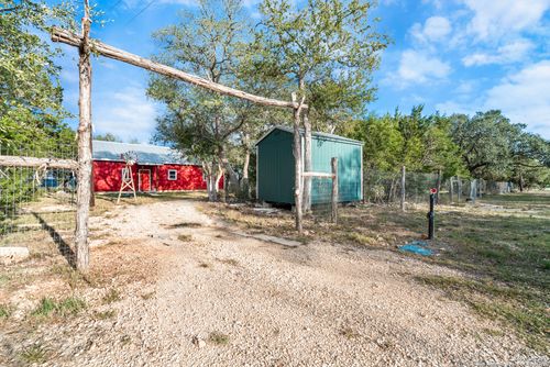 1110 Grandview Cir, Bandera, TX, 78003-4797 | Card Image