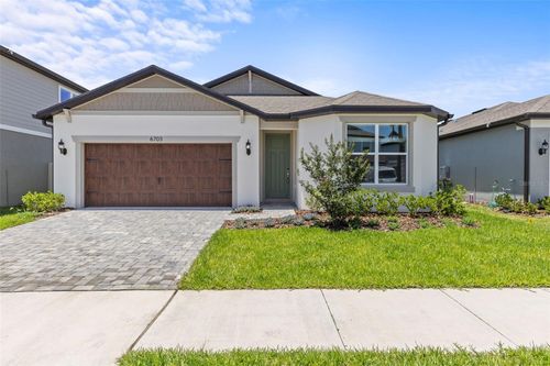 6703 Michael Favor Way, WESLEY CHAPEL, FL, 33545 | Card Image