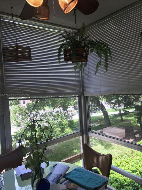 apt-207-200 172nd St, Sunny Isles Beach, FL, 33160-3414 | Card Image