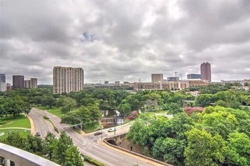 apt-1002-3225 Turtle Creek Blvd, Dallas, TX, 75219-5450 | Card Image