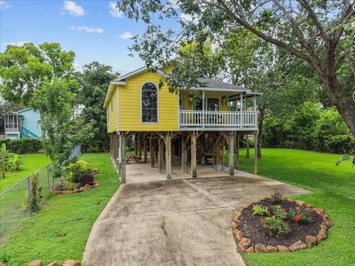 310 Lakeside Drive, Kemah, TX, 77565 | Card Image