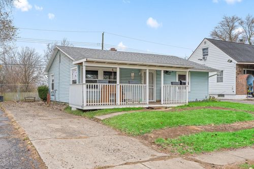 4201 Sexton Dr, Columbus, OH, 43228-2923 | Card Image