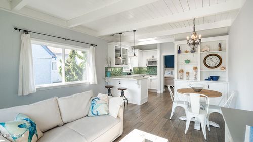 unit-4-5510 Driftwood St, Oxnard, CA, 93035-1091 | Card Image