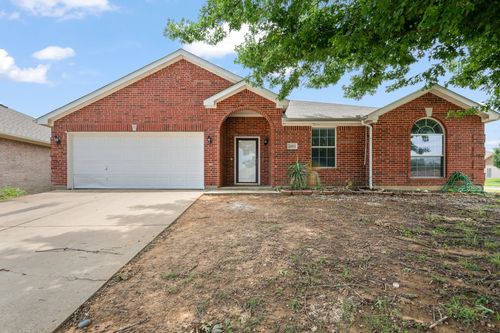 2013 Sword Fish Dr, Mansfield, TX, 76063-5959 | Card Image