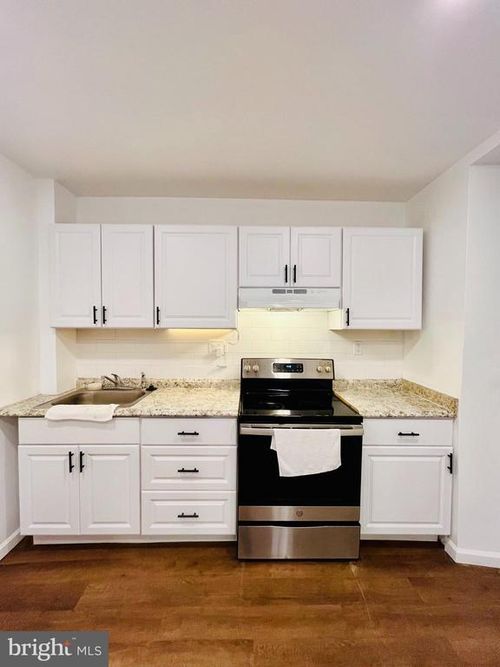 2-6249 Reedland St, PHILADELPHIA, PA, 19142-2909 | Card Image