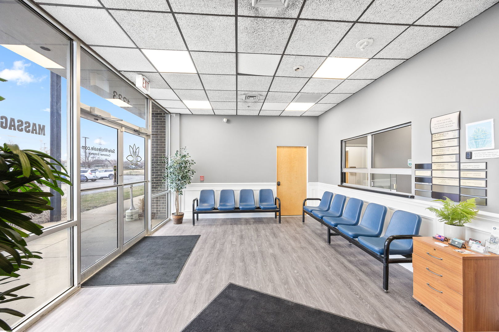 Commercial Lease in New Lenox 5