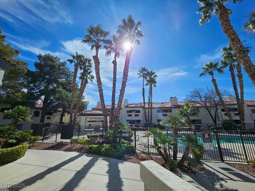 226-8455 W Sahara Ave, Las Vegas, NV, 89117-1838 | Card Image