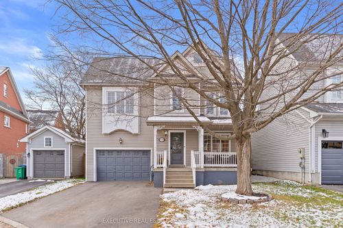 7068 Bannockburn Crt, Mississauga, ON, L5N7L5 | Card Image