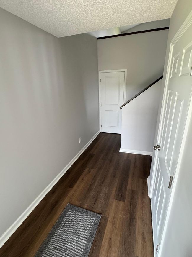 entry | Image 11