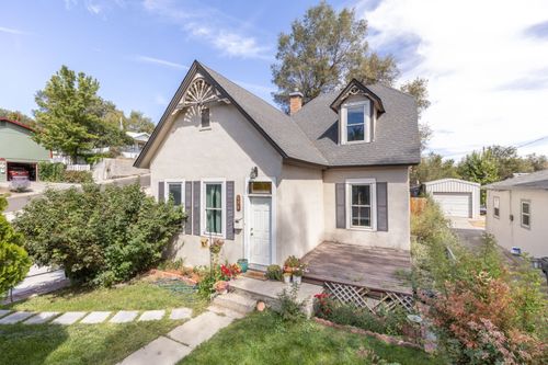 698 6th St, Elko, NV, 89801-3522 | Card Image