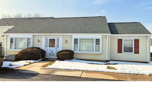 361-A New Bedford Ln, Monroe, NJ, 08831-1811 | Card Image