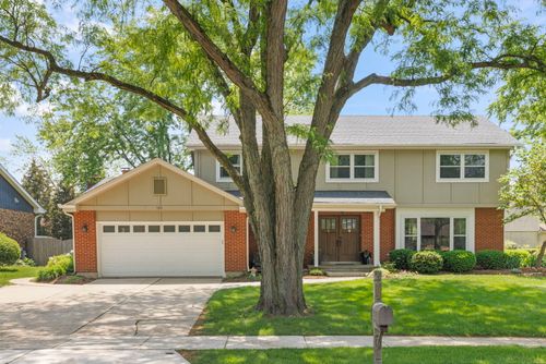 595 Raintree Dr, Glen Ellyn, IL, 60137-6727 | Card Image