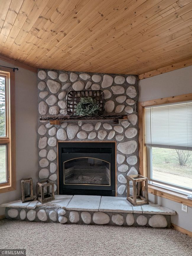 Gas fireplace | Image 21
