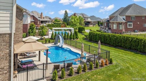 16348 Via Montella, Macomb, MI, 48042-1041 | Card Image