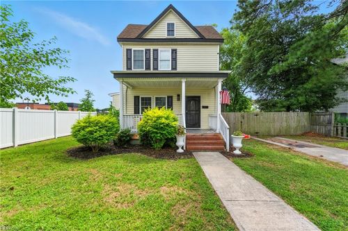 1215 W 27th St, Norfolk, VA, 23508-2409 | Card Image