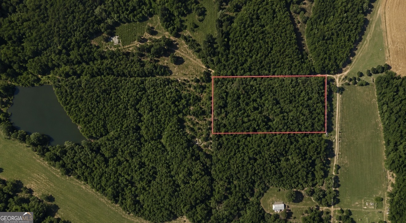 Land in Greenville