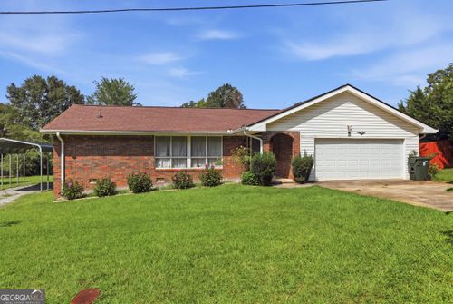 42 Charles St, Toccoa, GA, 30577-6105 | Card Image