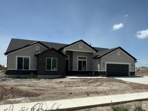 107-2961 N 2350 W, Farr West, UT, 84404-5295 | Card Image