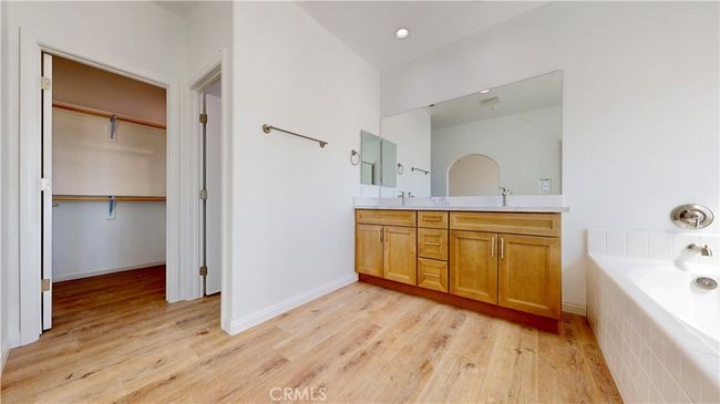 10625 Caughlin Rd, House other with 4 bedrooms, 3 bathrooms and 3 parking in Phelan CA | Image 37
