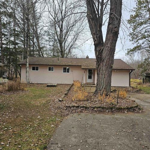 N4533 Oak Knoll Dr, POYNETTE, WI, 53955-9754 | Card Image