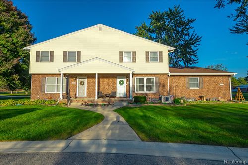 3746 Ramblewood Dr, Port Huron, MI, 48060-1575 | Card Image