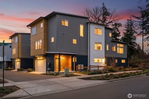 4226 Cameo Ln, Bellingham, WA, 98226-7956 | Card Image