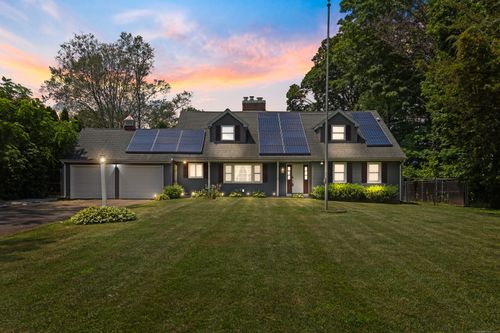 95 Oak Ridge Dr, Berlin, CT, 06037-3709 | Card Image
