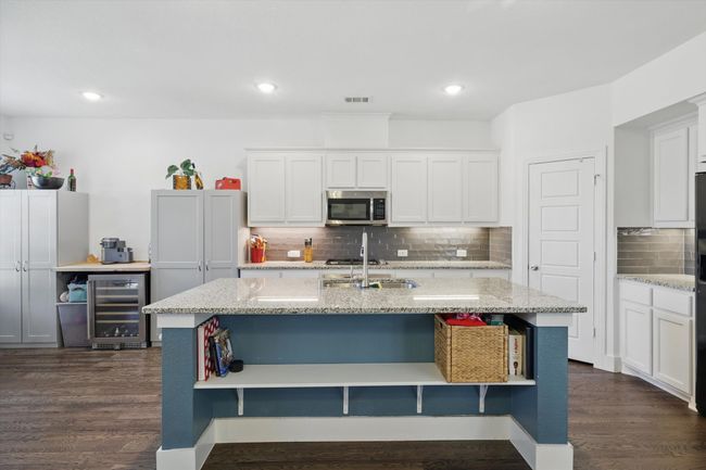 421 Forefront Ave, House other with 4 bedrooms, 3 bathrooms and null parking in Celina TX | Image 6