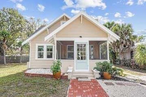 2570 Loma Linda St, SARASOTA, FL, 34239-2521 | Card Image