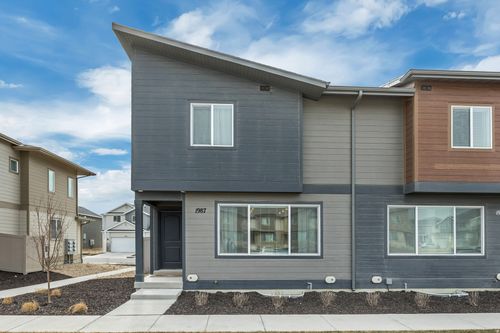 1987 E Sand Hollow Dr, Eagle Mountain, UT, 84005-3007 | Card Image