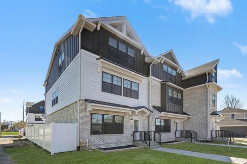 710 Turnock St, South Bend, IN, 46617 | Card Image