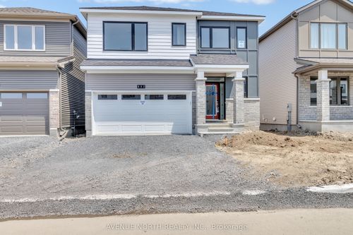 852 Pearly Everlasting Cres, Richmond, ON, K0A2Z0 | Card Image